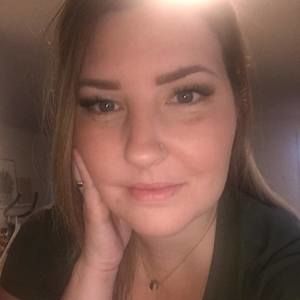 Meet your Posher, Caroline